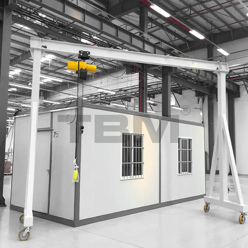 Pórtico móvil de grúa